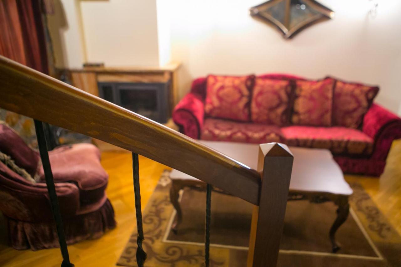 Montecristo Chalet パライオス・アギオス・アタナシオス エクステリア 写真